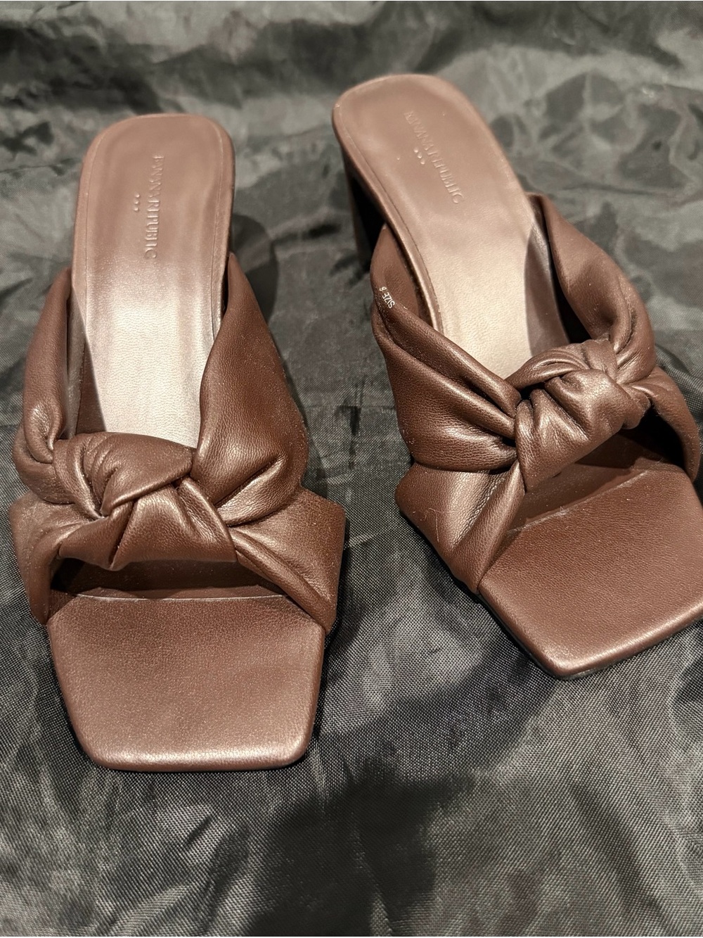 Banana Republic Brown Knot Slide Heels